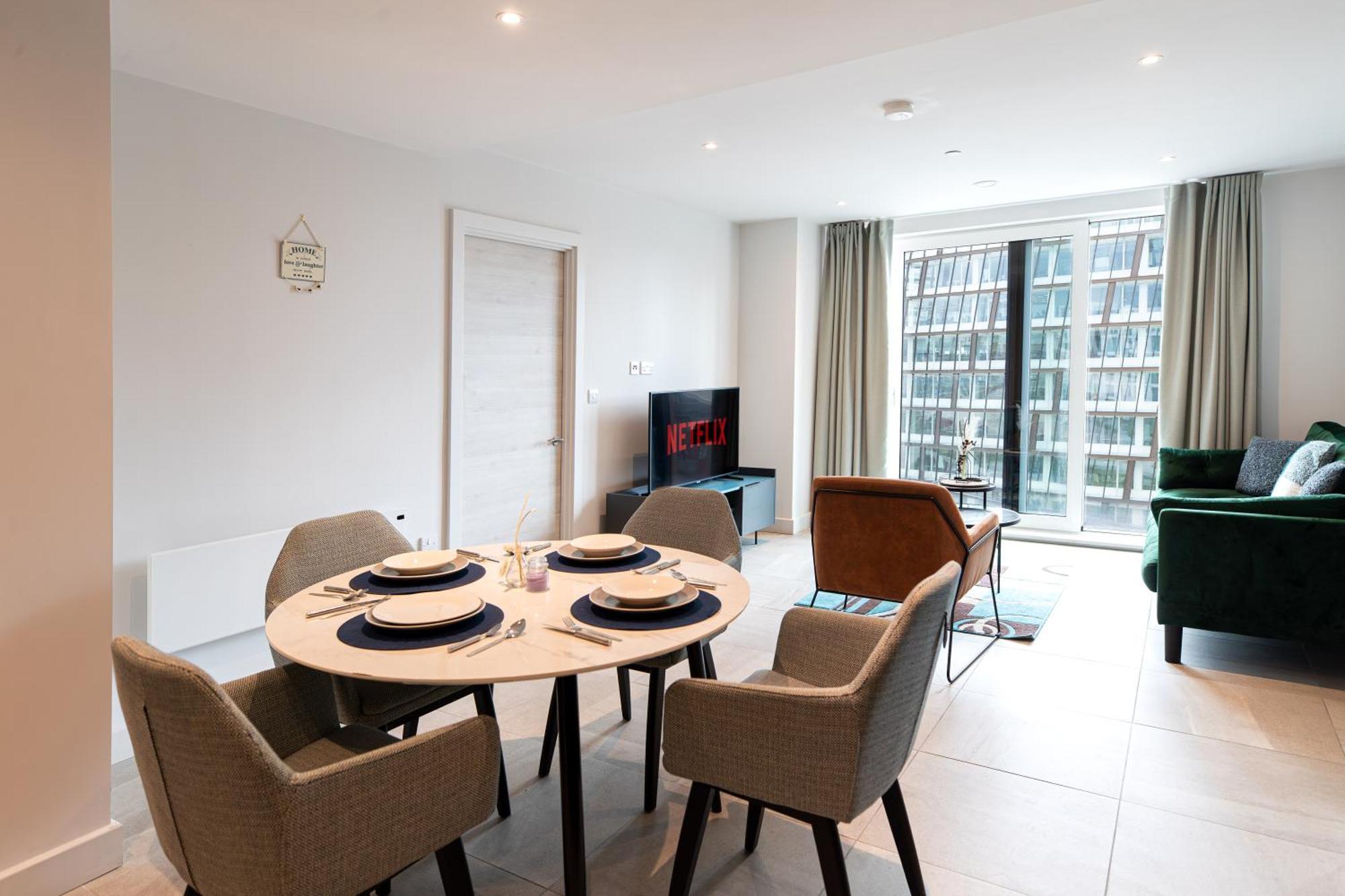 Modern 2 Bedroom City Centre Apartment W Balcony Mánchester Exterior foto